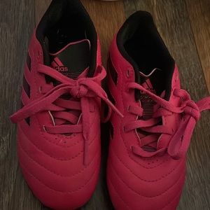 Girls soccer cleats